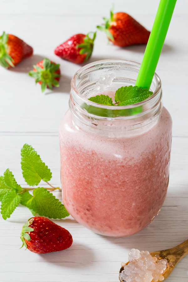 Frappè paleo alla fragola immagine