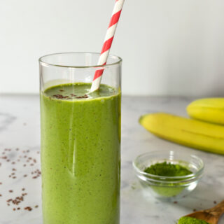 Frappè Con Tè Matcha E Banana immagine