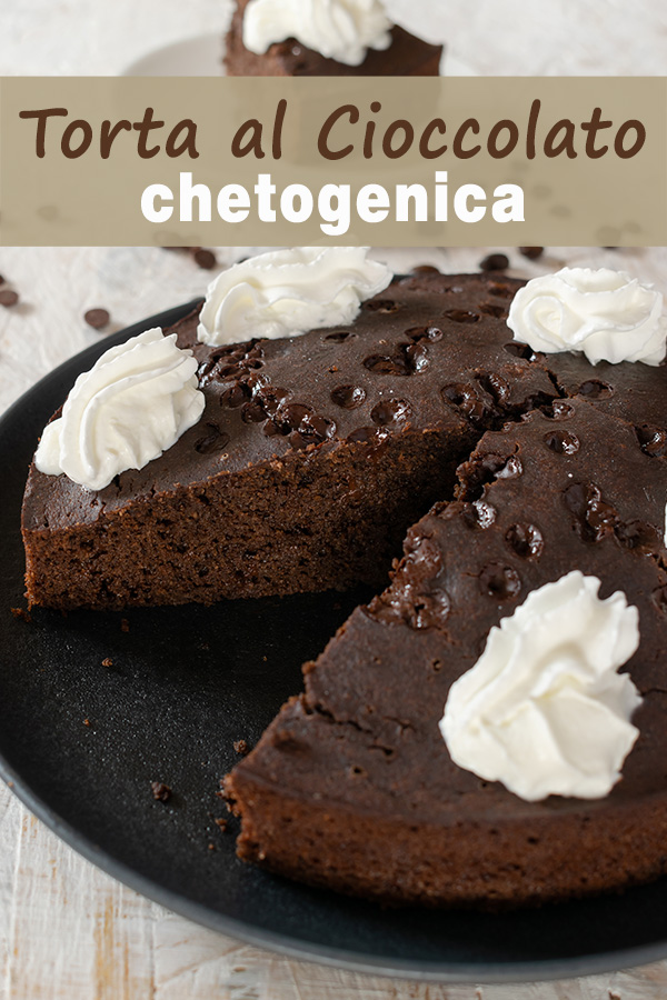 Torta al cioccolato chetogenica immagine