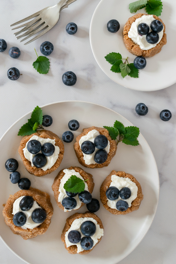 Cestine cheesecake senza cottura e con pochi carboidrati immagine