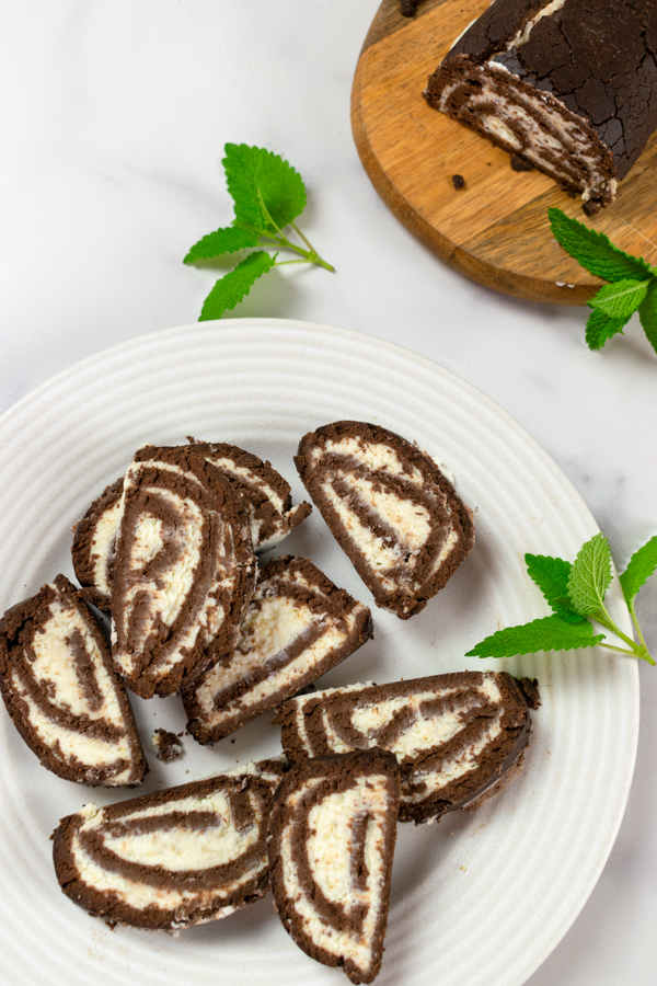 Rotolo Oreo Proteico e Senza Cottura immagine