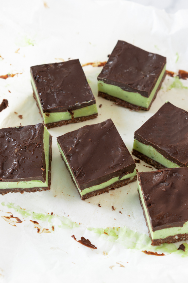 Barrette Al Cioccolato E Menta Paleo Senza Cottura immagine