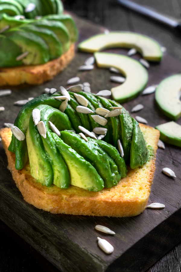 Toast Chetogenici All'Avocado immagine