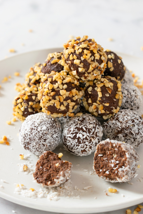 Palline paleo al cioccolato e cocco immagine