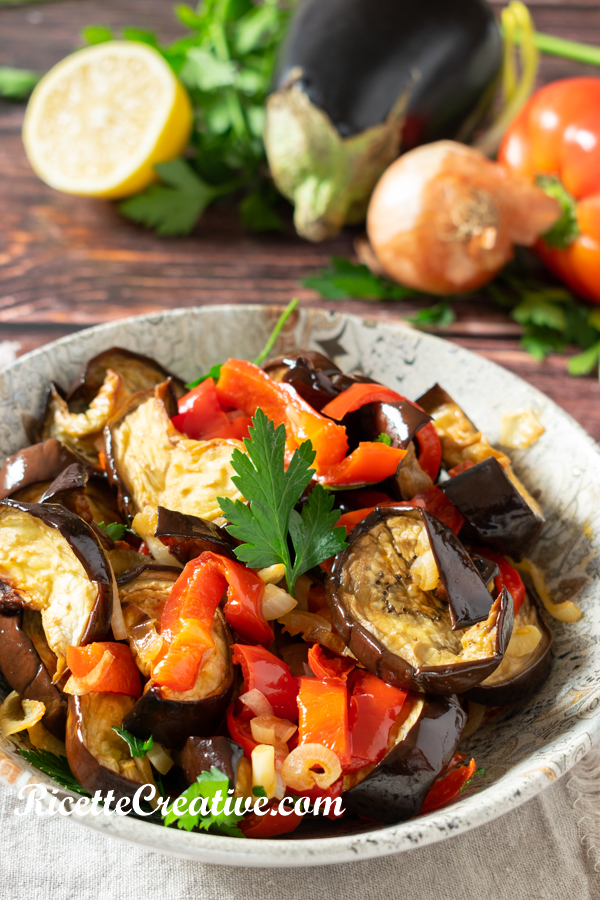 Insalata di melanzane cotte in air fryer